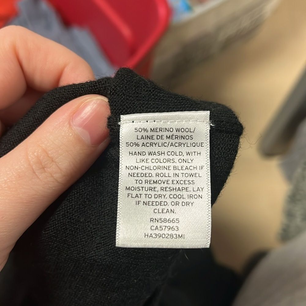 Halogen Women’s Wool Black Button Down V Neck Lon… - image 4